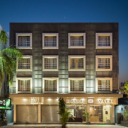 Hotel Yatri Nagpur Exteriör bild